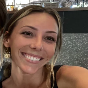 steph-lowery-headshot